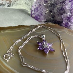 Dazzling Purple and Silver Floral Pendant Necklace